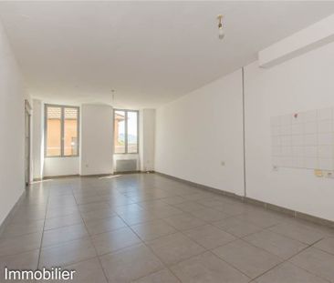 Location Appartement 2 pièces 40m² ST MARCELLIN 38160 - Photo 1