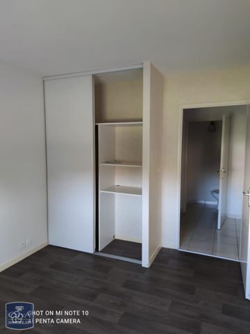 Location Appartement 2 pièces 45m² LUCON 85400 - Photo 3