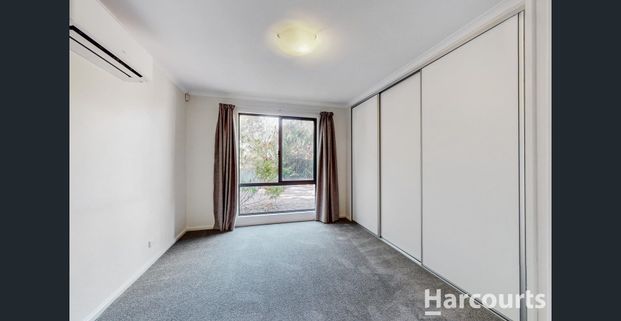 Comfortable Family Home in Prime Location - Photo 1