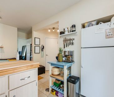 For Lease - 96 Hertle Avenue Unit# Upper, Toronto, Ontario - Photo 6