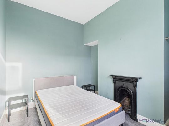 2 bedroom end of terrace house to rent - Photo 1