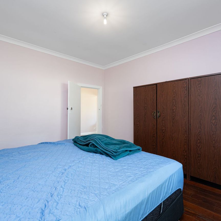 Character Lifestyle Location &commat;&dollar;650 Per Week - Photo 1