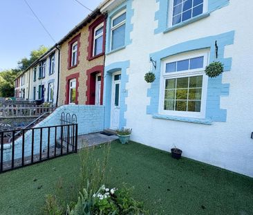 2 bedroom terraced house to rent - Photo 2