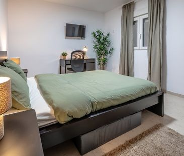 Carrer de Sueca, Valencia, Valencian Community 46006 - Photo 3