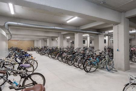 Appartement te huur: Kastanjelaan 1-18 5616 LH Eindhoven - Photo 2