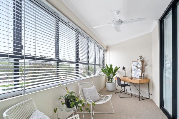 Extra spacious retreat of style and quality - Photo 1