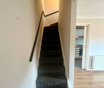 Sunbury Court, Shoeburyness, Southend-on-Sea, Essex, SS3 8TR - Photo 4