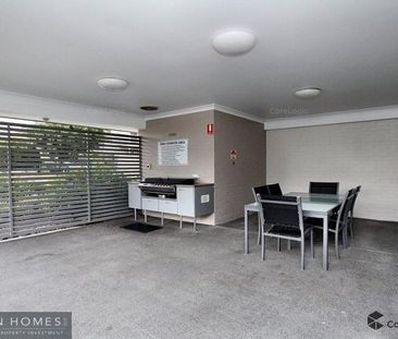 3 Bedroom Townhouse in Westminster Place - Photo 2