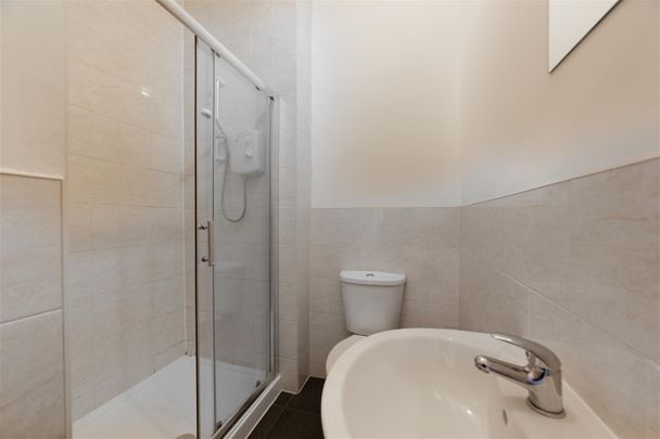 4 bed terraced house to rent in Ninth Avenue, Newcastle Upon Tyne, NE6 - Photo 1