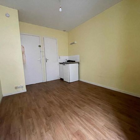 Location Appartement 1 pièce 12m² NANTES 44000 - Photo 3