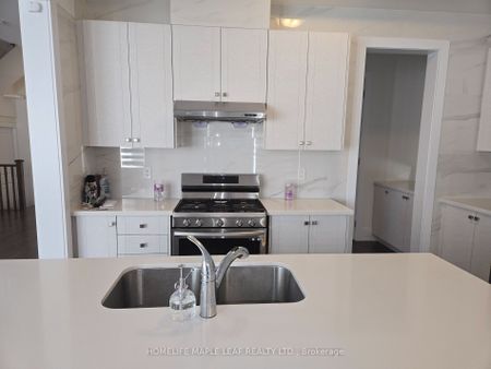 For Lease - 20 Spinland Street, Caledon, Ontario - Photo 3