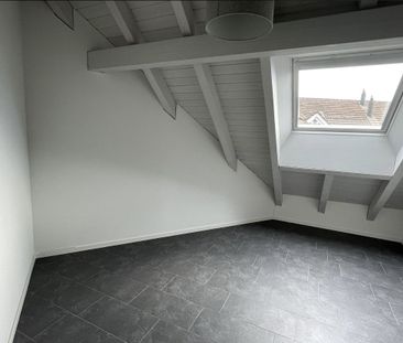 2.5 Zimmer, 80 m², 2. Stock - Foto 4