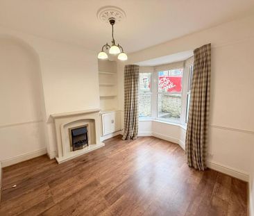 2 bedroom terraced house to rent - Photo 2