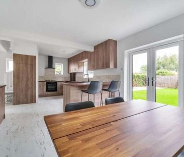 Whitley Wood Lane, Reading, RG2 - Photo 5