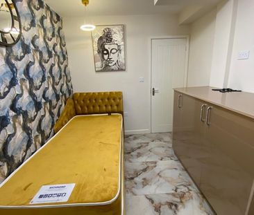 1 Bed Flat, Black Prince Avenue, CV3 - Photo 1