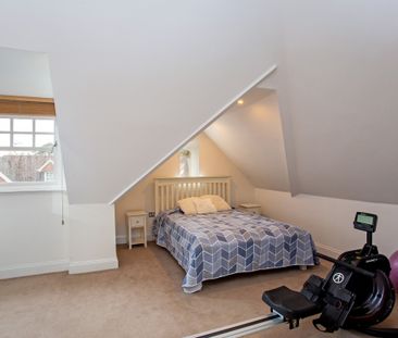 4 bedroom semi-detached house to rent - Photo 6