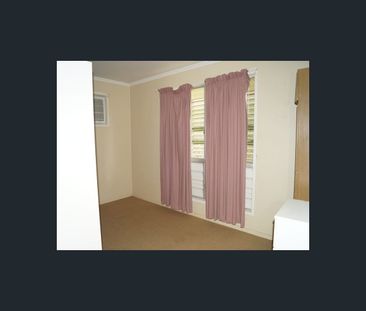 16 Connor Drive, Moranbah, Qld 4744 - Photo 5