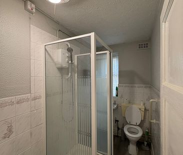 3 bed to rent in Bluebell Road, Norwich, NR4 - Photo 2