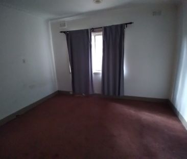 51 View Street, St Albans, Vic 3021 - Photo 4