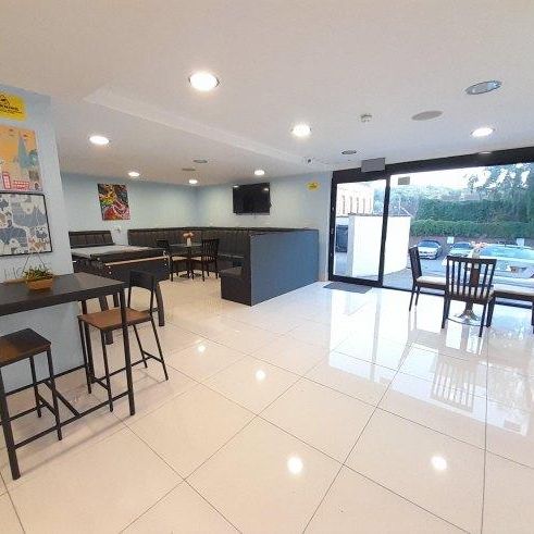 16 bedroom house share to rent - Photo 1