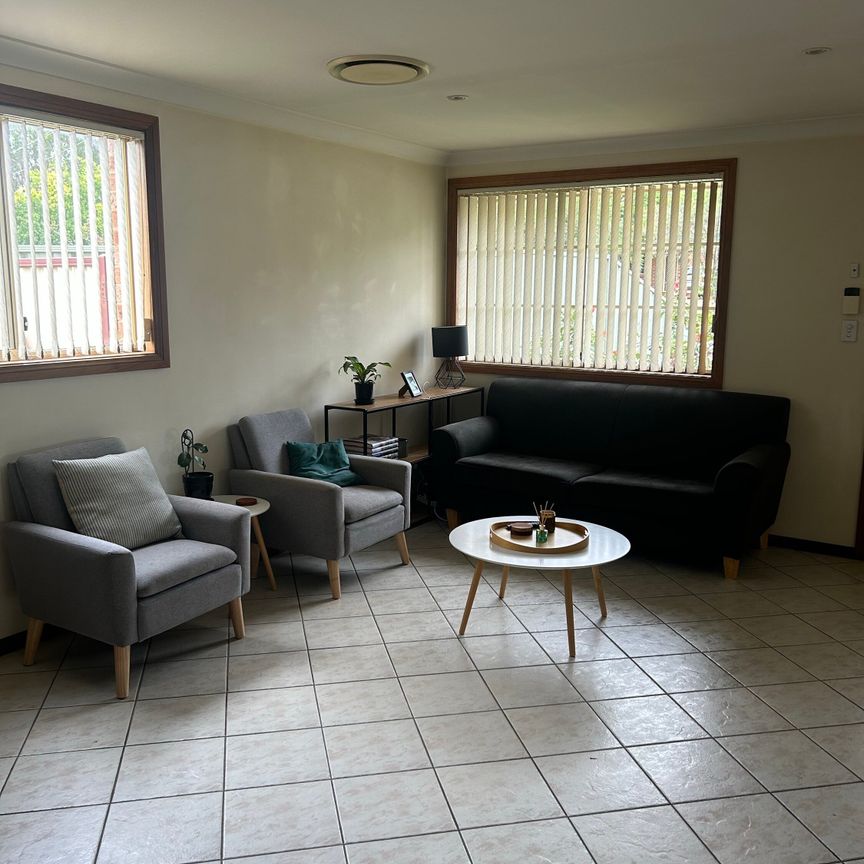 Quakers Hill - Photo 1