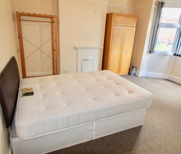 Thurlow Road, Leicester - Photo 2