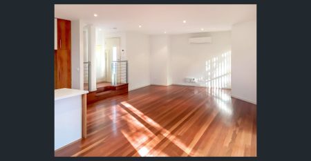 In the Heart of Brunswick and Right On the Park! - Photo 2