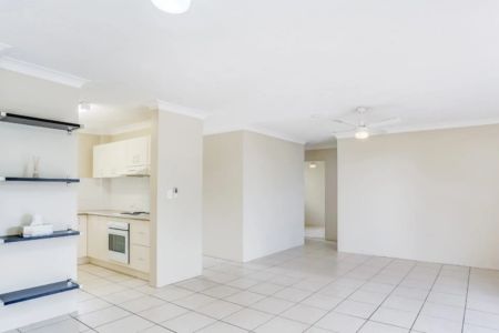 Unit 4/92 Broughton Road, Kedron. - Photo 3