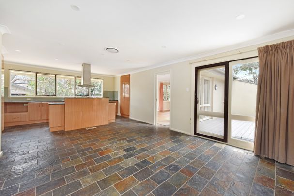 8 Legge Street, Downer ACT 2602 - House For Rent | Domain - Photo 1