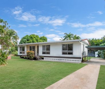 1017 Riverway Dr, Rasmussen QLD 4815 - House For Rent | Domain - Photo 1