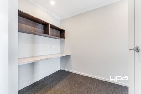 30 Ballet Crescent, Sunbury - Photo 2