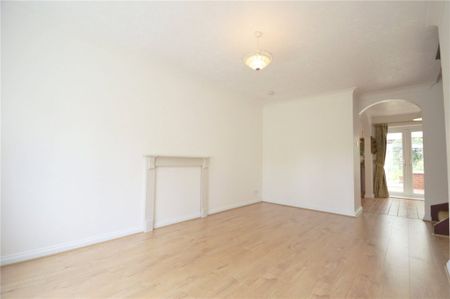 2 Bedroom House - Brunel Close, Micheldever Station - Photo 4