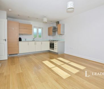 2 bedroom coach house to rent Gilbert Court, Clarendon Way, Colches... - Photo 2