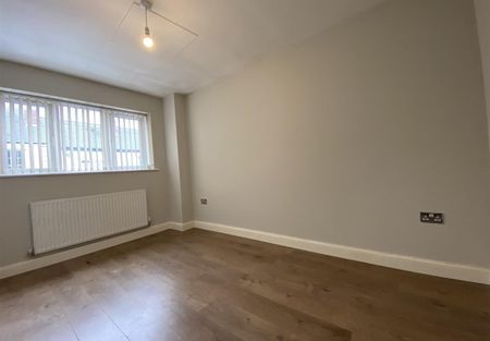 Eley Court, Halesowen Street, Rowley Regis - Photo 2