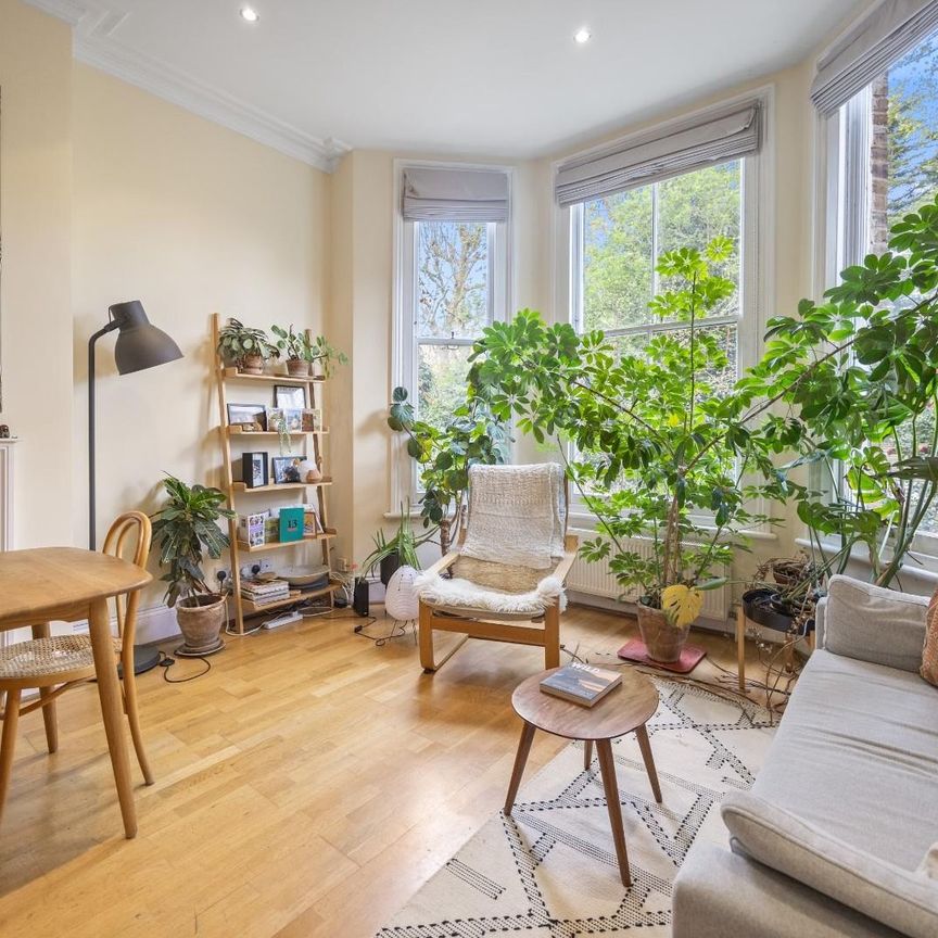 Adamson Road, London - Photo 1
