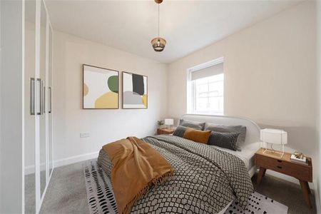 3 bedroom semi-detached house to rent - Photo 2