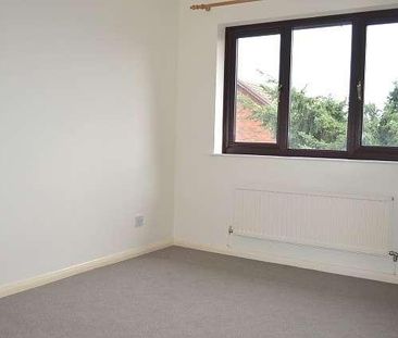 Lower Earley, Reading, RG6 - Photo 3