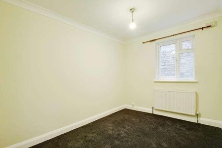 Clayton Road, Hayes, UB3 - Photo 2