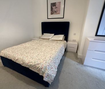 High Street, Staines - 1 bedroomProperty for lettings - Seymours - Photo 2