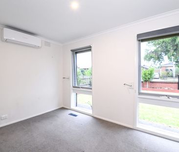 Contemporary Single Level Living in a Prime Wheelers Hill Pocket - Photo 3