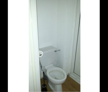 Room in a Shared House, Woodlands, HA2 - Photo 6