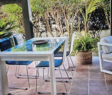 3 Bedroom Apartment For Rent in Puerto Banús, Málaga - Photo 4