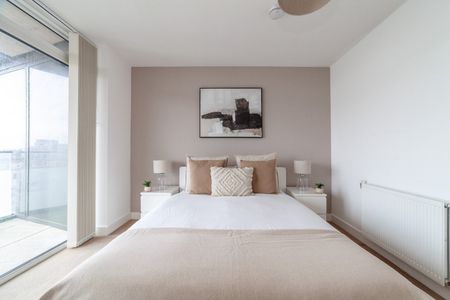 2 Bed Flat, Coneybear Point, SE10 - Photo 5