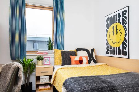 Medium High Double Ensuite - Photo 5