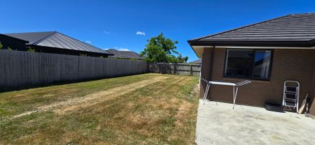 Well laid out 4-bedroom family home - Photo 2