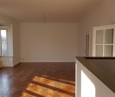 Appartement te huur - Photo 1