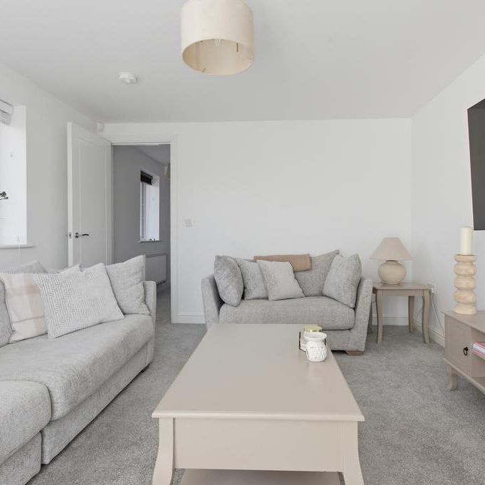 2 bedroom semi-detached house to rent - Photo 1