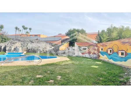 Luxury 7 room Detached House for rent in Lourinhã, Lisbon - Photo 4