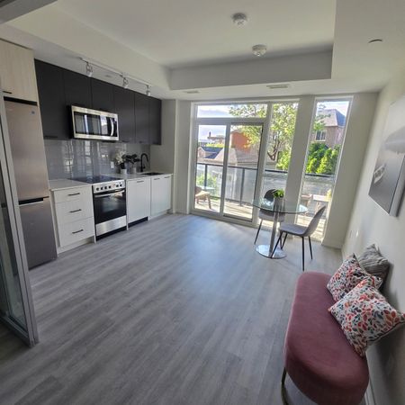 For Lease - 2300 St Clair Avenue Unit# 211, Toronto, Ontario - Photo 3