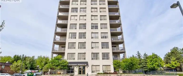 539 BELMONT Avenue Unit# 1106 | 539 BELMONT Avenue Unit# 1106, Kitchener - Photo 1